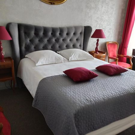 Manoir La Haie Chapeau Saint-Thurial Εξωτερικό φωτογραφία