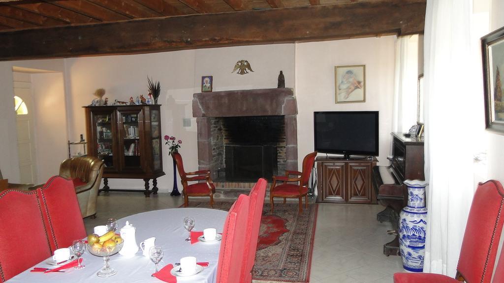 Manoir La Haie Chapeau Saint-Thurial Εξωτερικό φωτογραφία