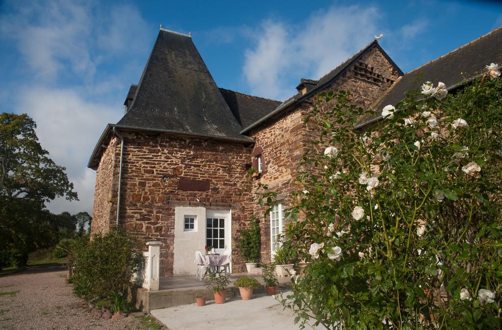 Manoir La Haie Chapeau Saint-Thurial Δωμάτιο φωτογραφία